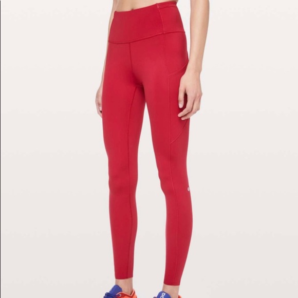 **SOLD** Lululemon Size2 Fast&Free Tight 28” Dark Red EUC - Picture 5 of 9